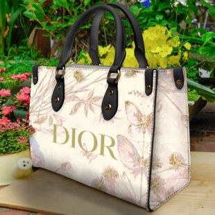 Dior Women's Leather Handbag - DOHB_030